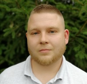 Daniel: sprzedaż, biuro Pracownik Migród: Daniel